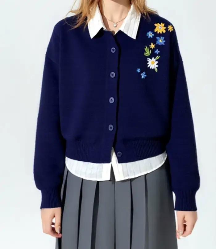Pull chaud brodé à fleurs, chemise en tricot brodée, nouvelle collection automne 2025