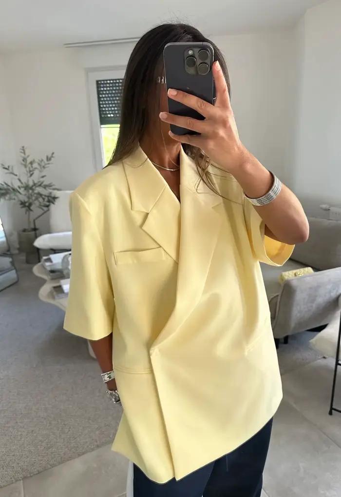 Beurre jaune recadrée Blazers manteaux femmes mode revers ample demi manches veste été bureau dame t