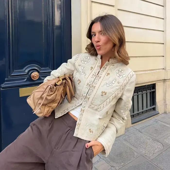 Cardigan court brodé pour femme, col montant, veste ouverte sur le devant, style chic vintage street