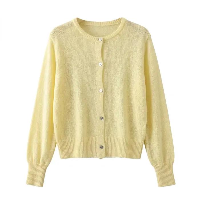 Un cardigan élégant, ample et léger à col rond, idéal pour le printemps et l'automne – parfait pour 