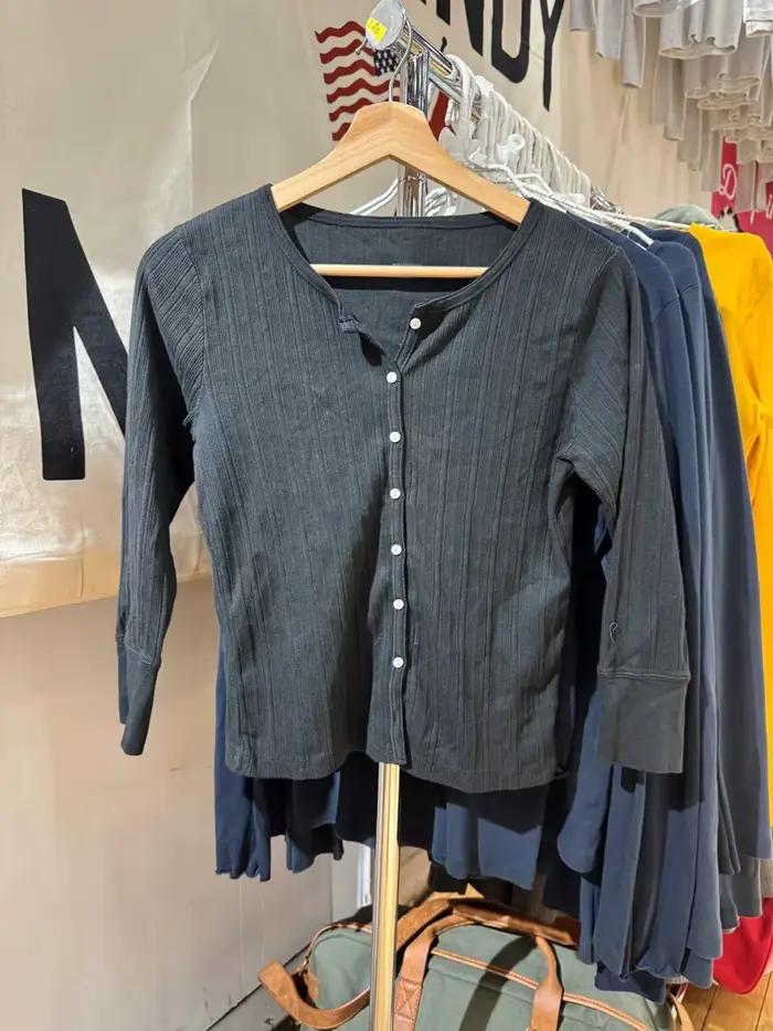 Oeillet noir bouton hauts Cardigan femmes nouveau coton Patchwork demi manches T-shirts femme Vintag