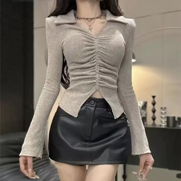 Design Sense – pull en tricot à col rabat, petite fente plissée, tempérament rétro, coupe cintrée, c