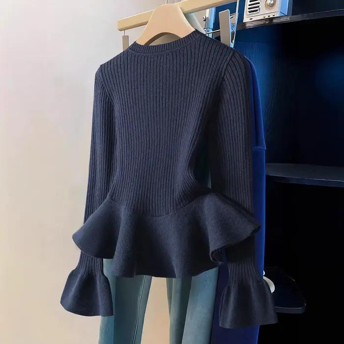 Pull tricoté à manches longues et col rond pour femme