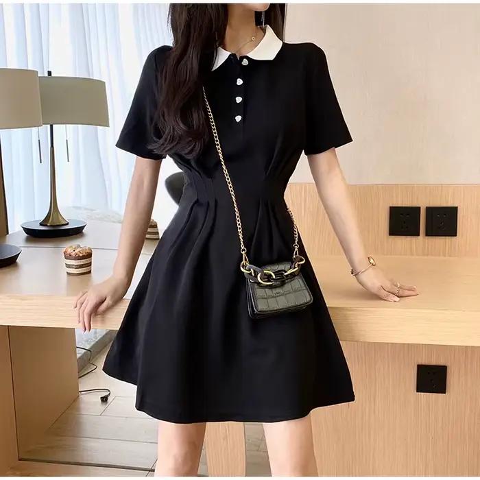 Robe polo pour femme à col contrastant