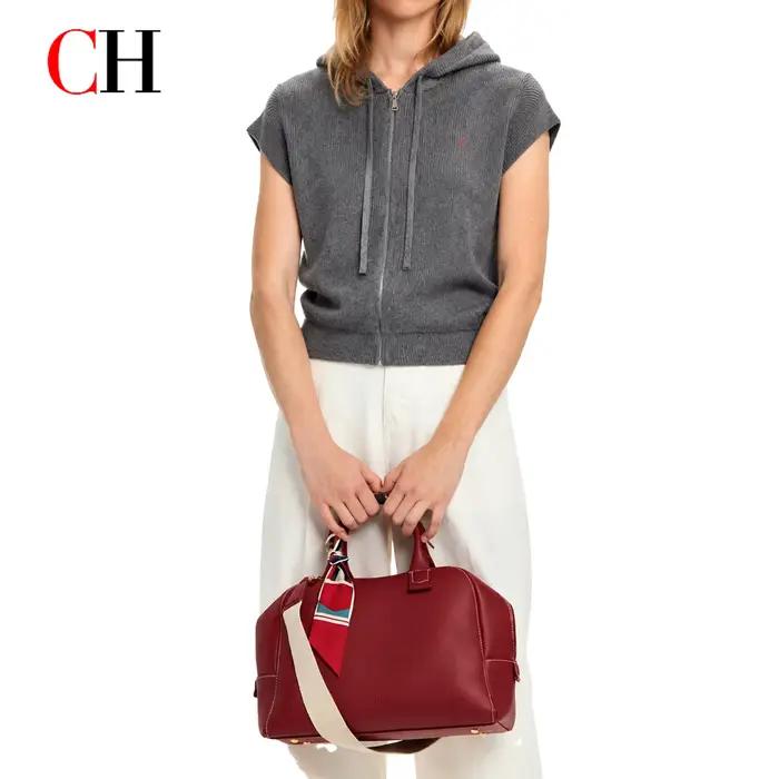 Gilet sans manches à capuche brodé avec logo CH