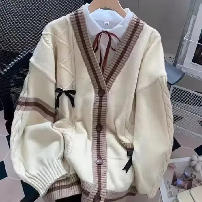 Cardigan tricoté à col en v pour femme