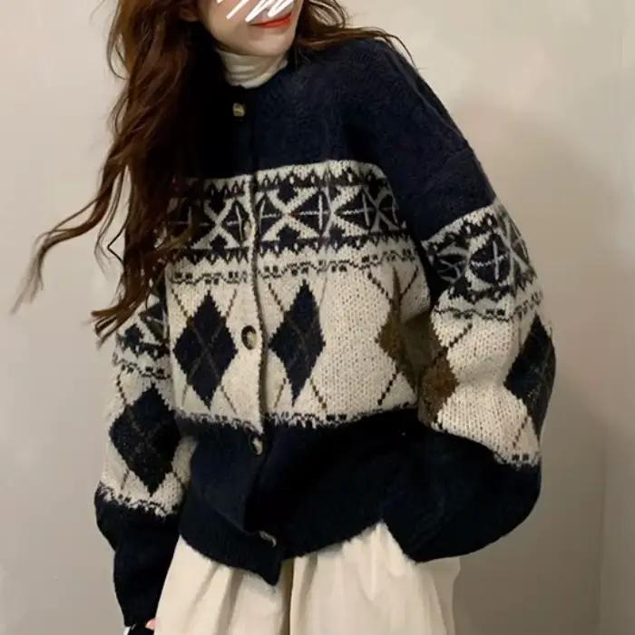 Cardigan tricoté pour femmes