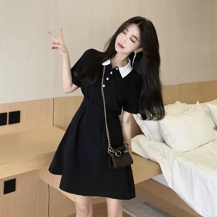 Robe polo pour femme à col contrastant