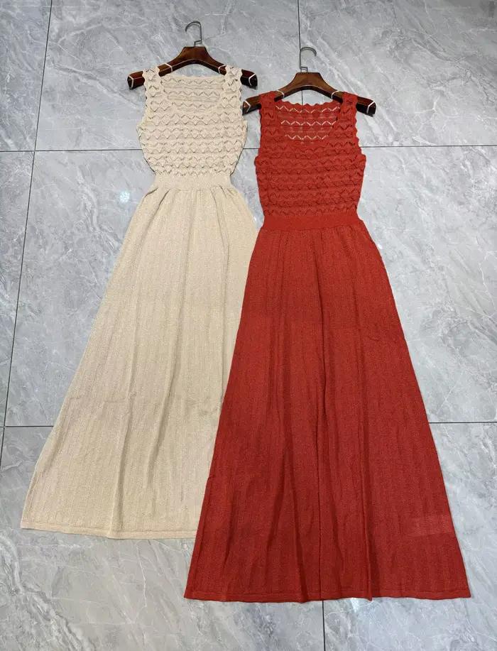 Robe longue en tricot métallique à col rond et manches longues pour femmes