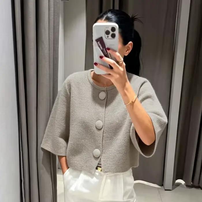 Vestes en tricot pour femmes