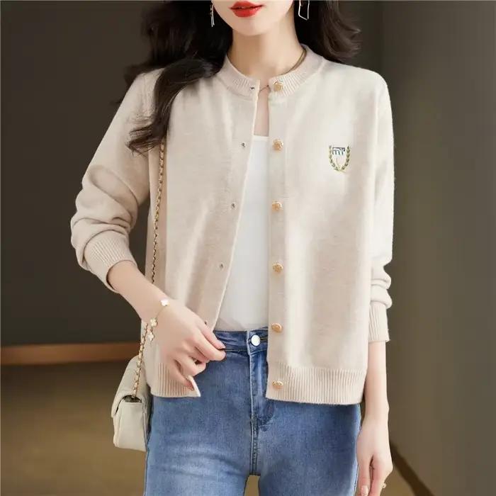 Cardigan tricoté à col rond pour femmes