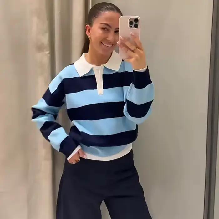 Pull tricoté rayé col polo pour femme