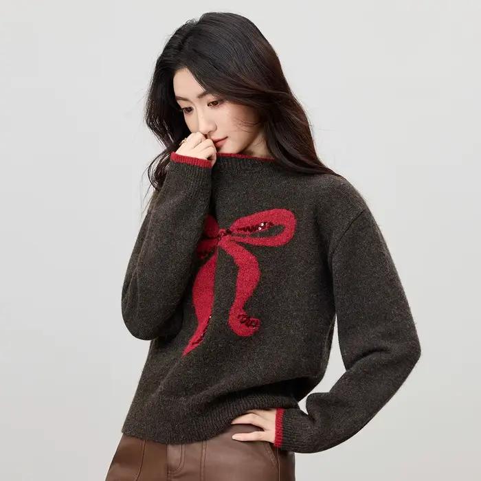 Pull à nœud brodé de perles SENTUBILA pour femme
