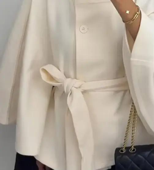 Manteau femme Cape courte manteaux pour femmes ceinture fausse laine et mélanges
