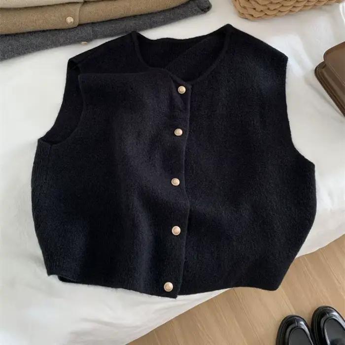 Gilet en tricot polyester élégant pour femme avec boutons dorés couleurs beige gris kaki noir styles printemps automne occassions spéciales