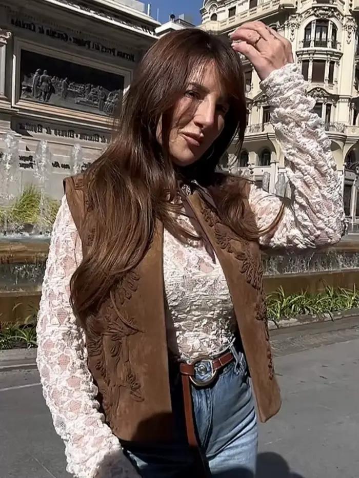 Été élégant femmes col rond broderie Design Vintage gilet haut femme solide sans manches décontracté Style de rue