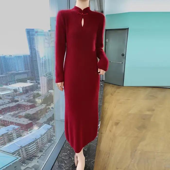 Robe longue tricotée à col rétro pour femme
