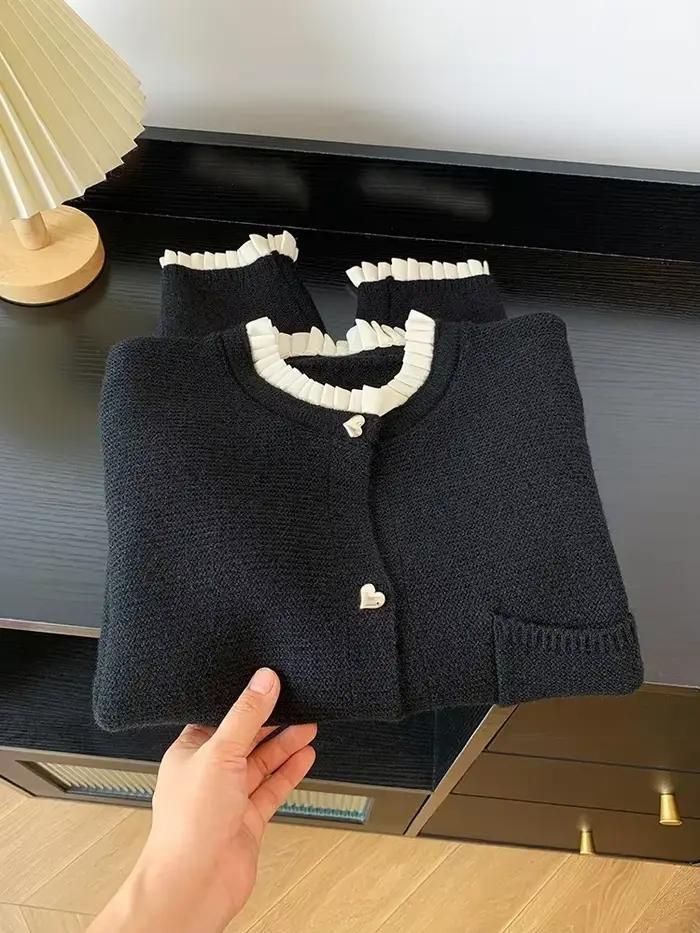 Veste Cardigan tricoté avec boutons d'amour
