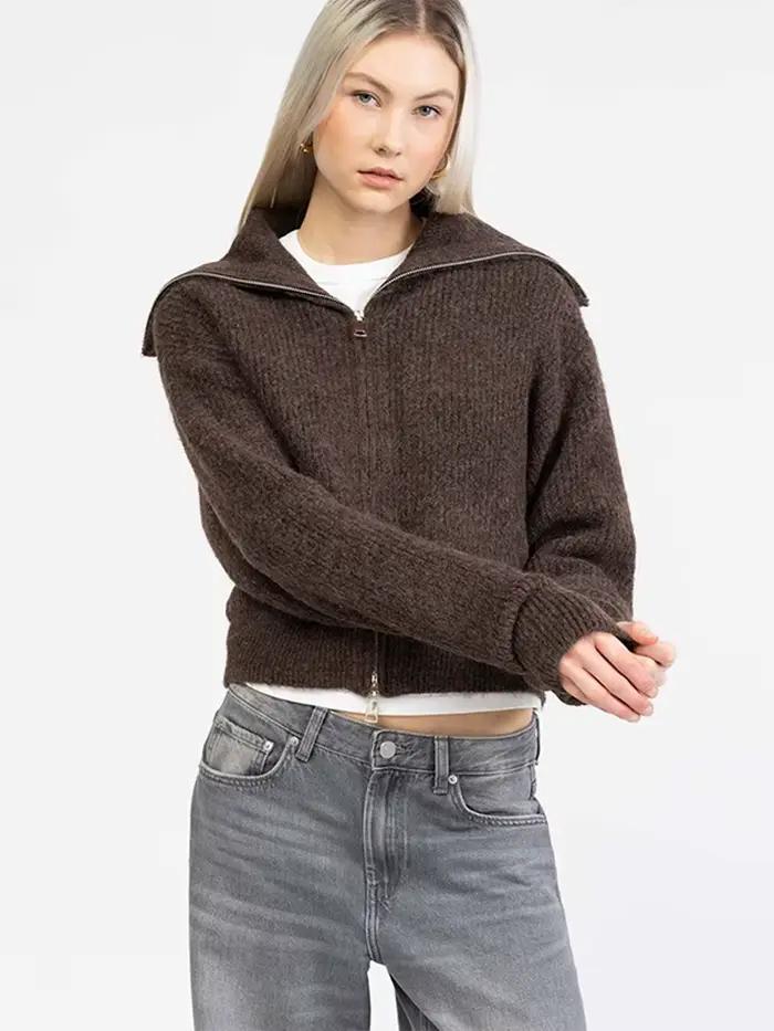 Pull court côtelé à fermeture éclair pour femme
