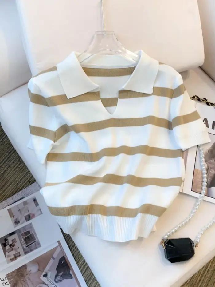Pull à col à motif rayé