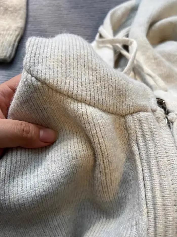 Pull à capuche gris pour femme