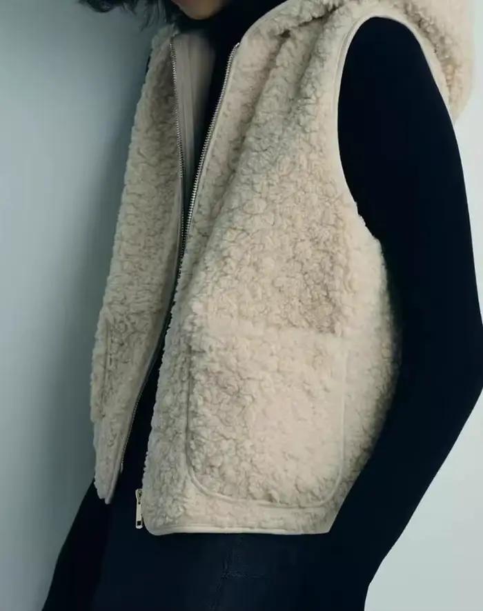 Gilet polaire à capuche pour femmes