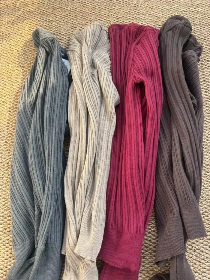 T-shirts en tricot à col en V avec boutons pour femmes