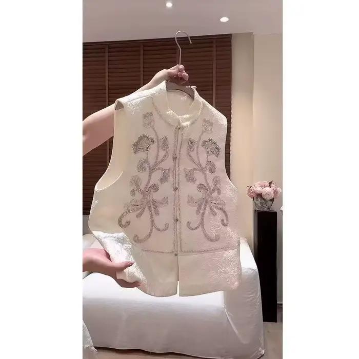 Gilet de luxe brodé de fleurs pour femme