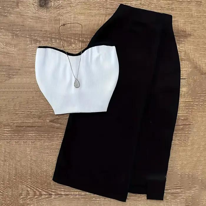 Ensemble deux pièces tricoté transfrontalier