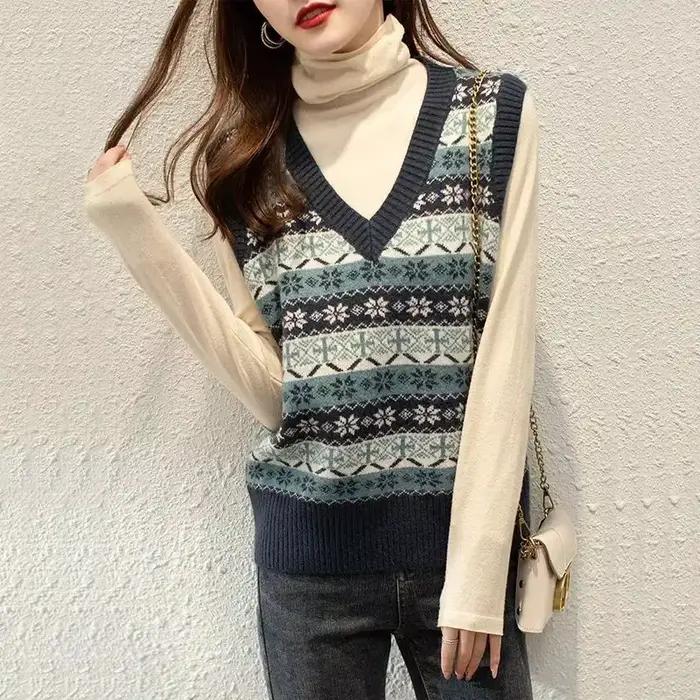 Pull en Tricot Rayé à Col en V pour Femme