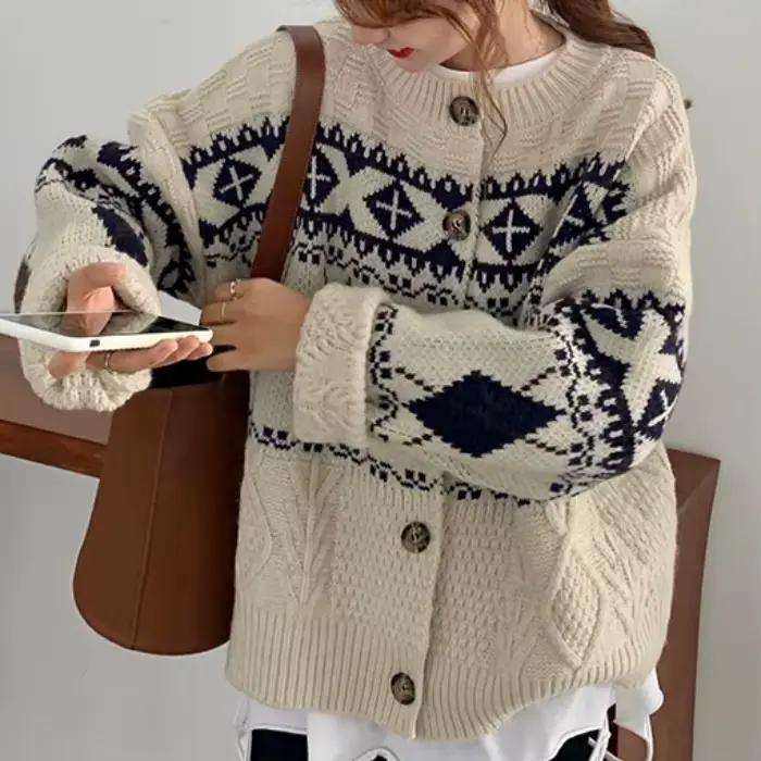 Cardigan tricoté pour femmes