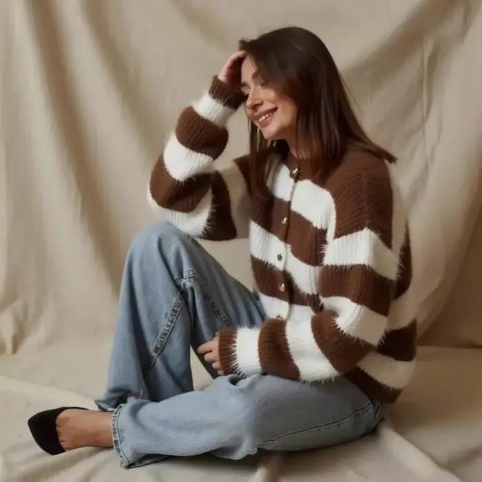 Pull tricoté à boutons pour femmes