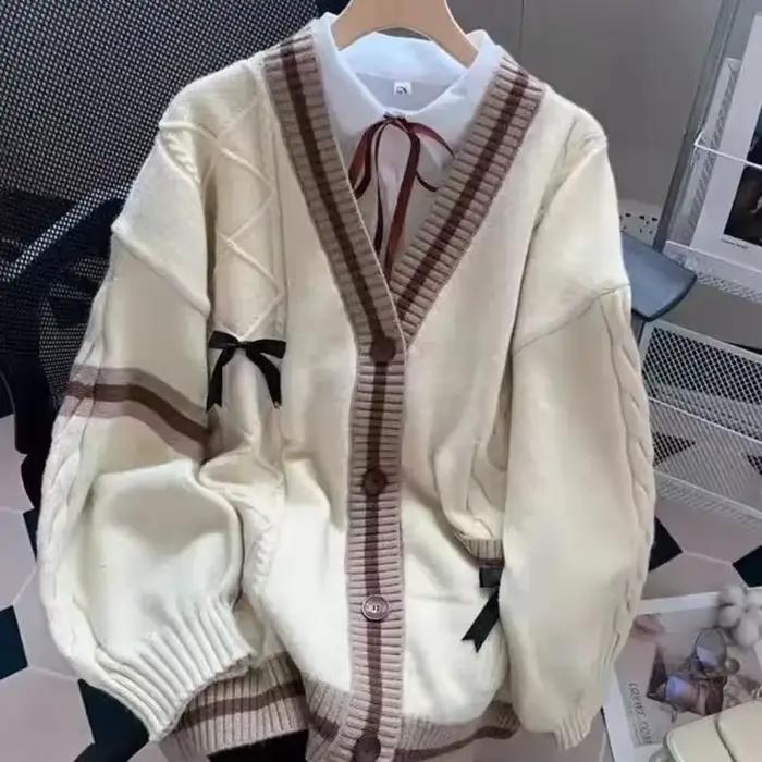 Cardigan tricoté à col en v pour femme