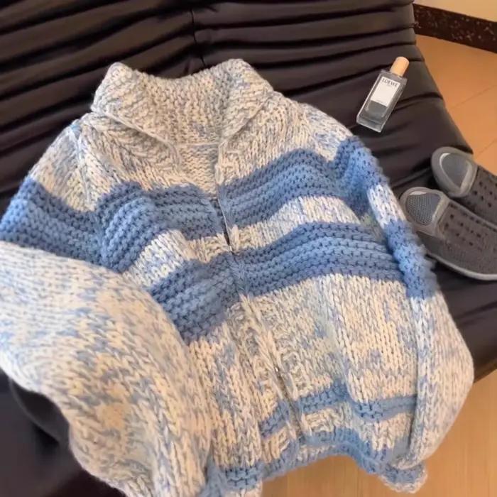 Cardigan coréen à rayures bleues