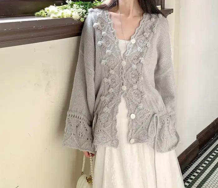Cardigan en tricot ample à col en V ajouré au crochet pour femme