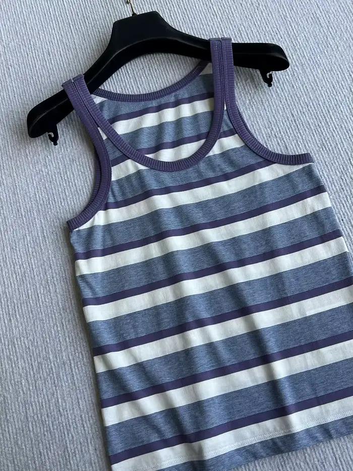 Gilet en tricot rayé Morandi 2026 – Idéal pour les vacances