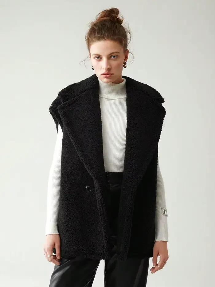 Manteau en fausse fourrure d'agneau pour femme