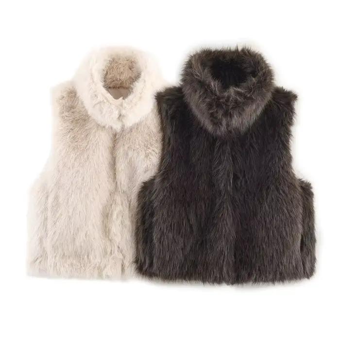 Nouveau Gilet Sans Manches en Fausse Fourrure à Col Montant pour Femme 2025 – Beige Clair