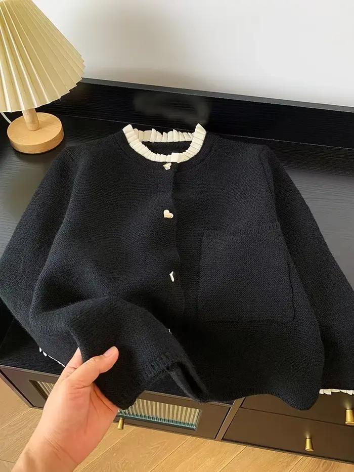 Veste Cardigan tricoté avec boutons d'amour