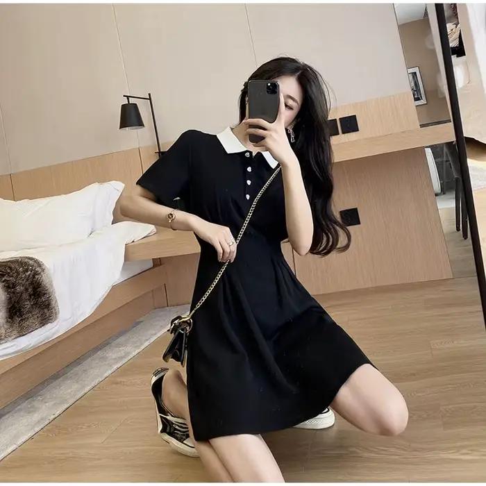 Robe polo pour femme à col contrastant