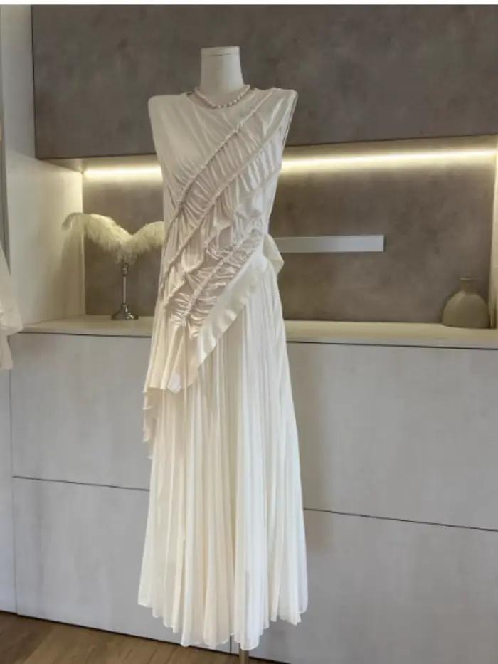 Gilet plissé asymétrique sans manches