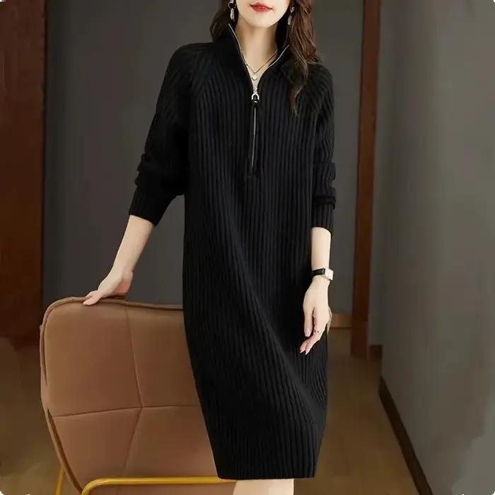 Robe pull à col haut pour femme