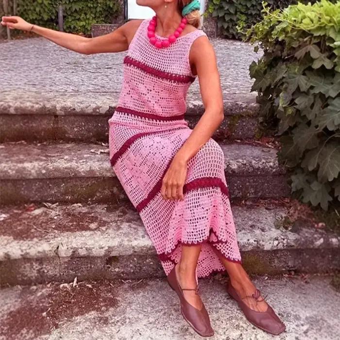 Robe pull tricotée ajourée