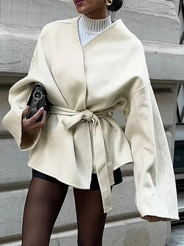 Manteau Élégant à Lacets pour Femme