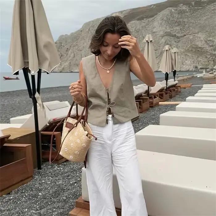MUJER perles gilet sans manches femme col en V noir recadrée