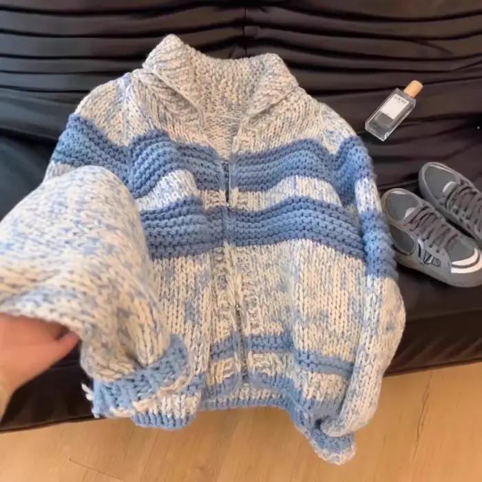Cardigan coréen à rayures bleues