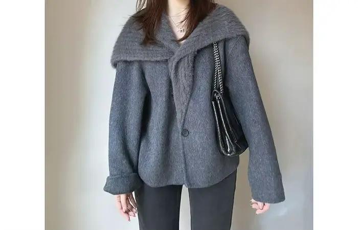 Pull ample et polyvalent à col court pour femme, avec sensation élégante et haut de gamme, nouvelle