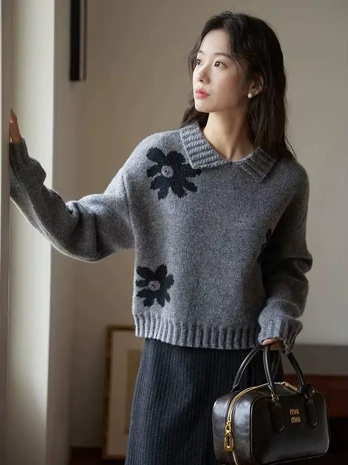 Pull à revers gris à fleurs rétro français pour femmes