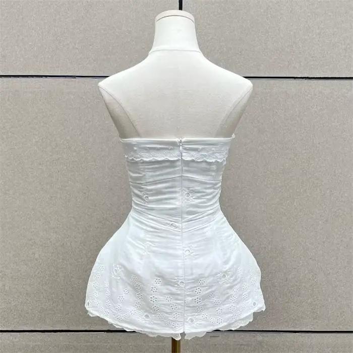 Débardeur femme Nouveau haut sans manches brodé de fleurs pour l'été 2026 Corset sexy dos nu