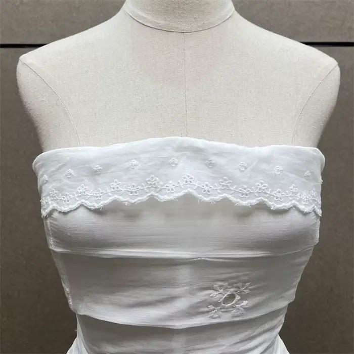Débardeur femme Nouveau haut sans manches brodé de fleurs pour l'été 2026 Corset sexy dos nu